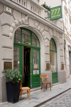 Vienna- 777 bookstore